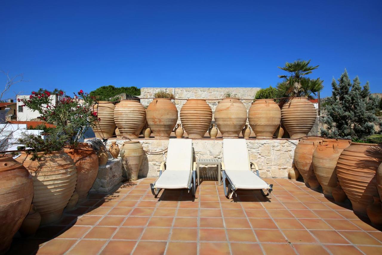 Villa Radamanthis Sivas Exterior photo