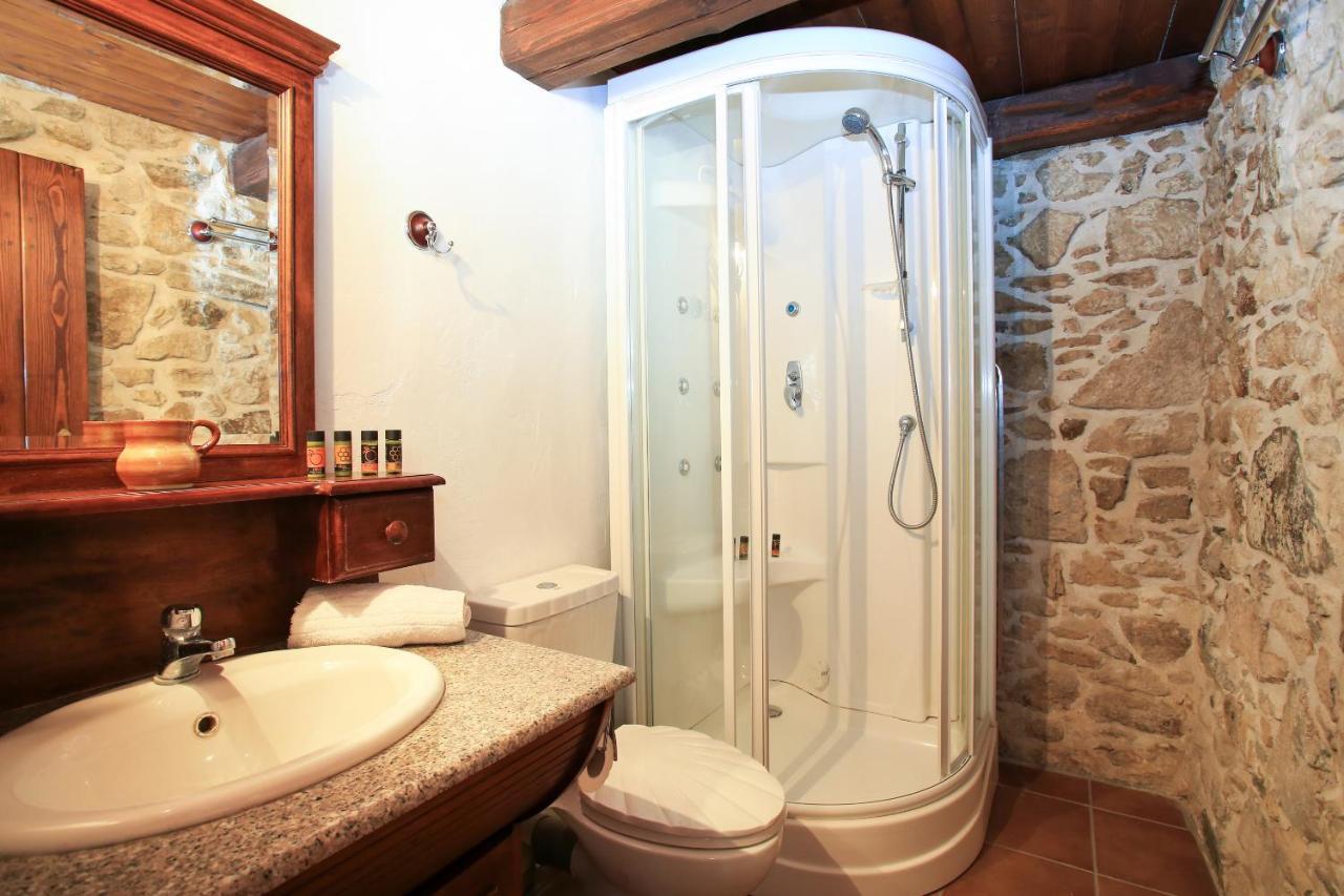 Villa Radamanthis Sivas Exterior photo
